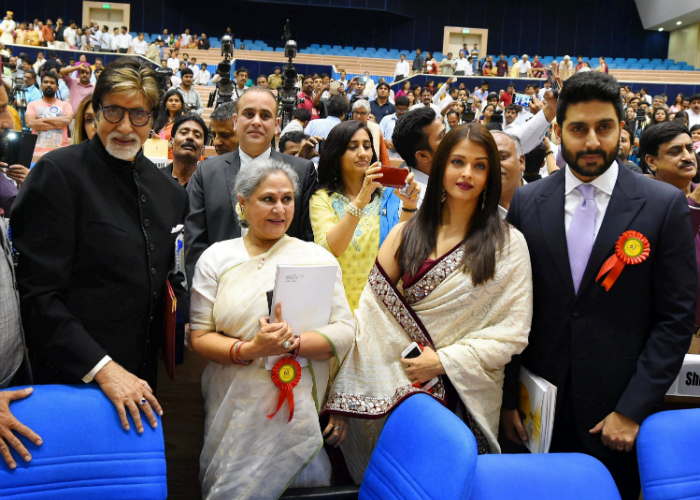 Abhishek Bachchan wife Jaya Bachchan and daughter-in-law Aishwarya Bachchan